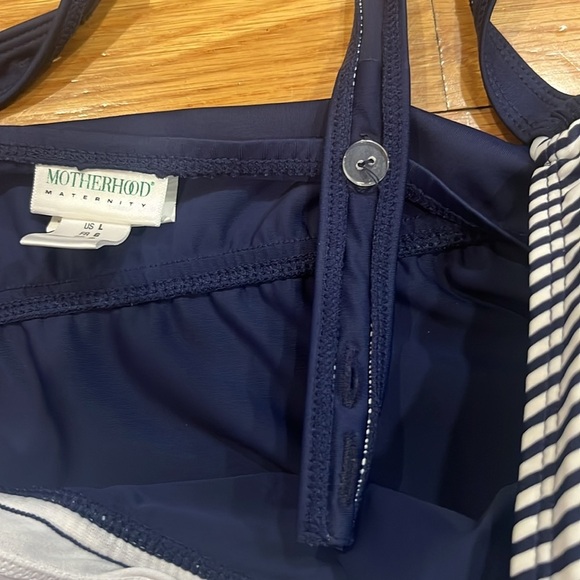 Motherhood maternity blue/white swim taniki top size large . - Picture 5 of 9